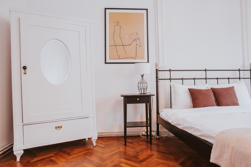 Neo Apartment Queen คลูจ-นาโปกา ภายนอก รูปภาพ