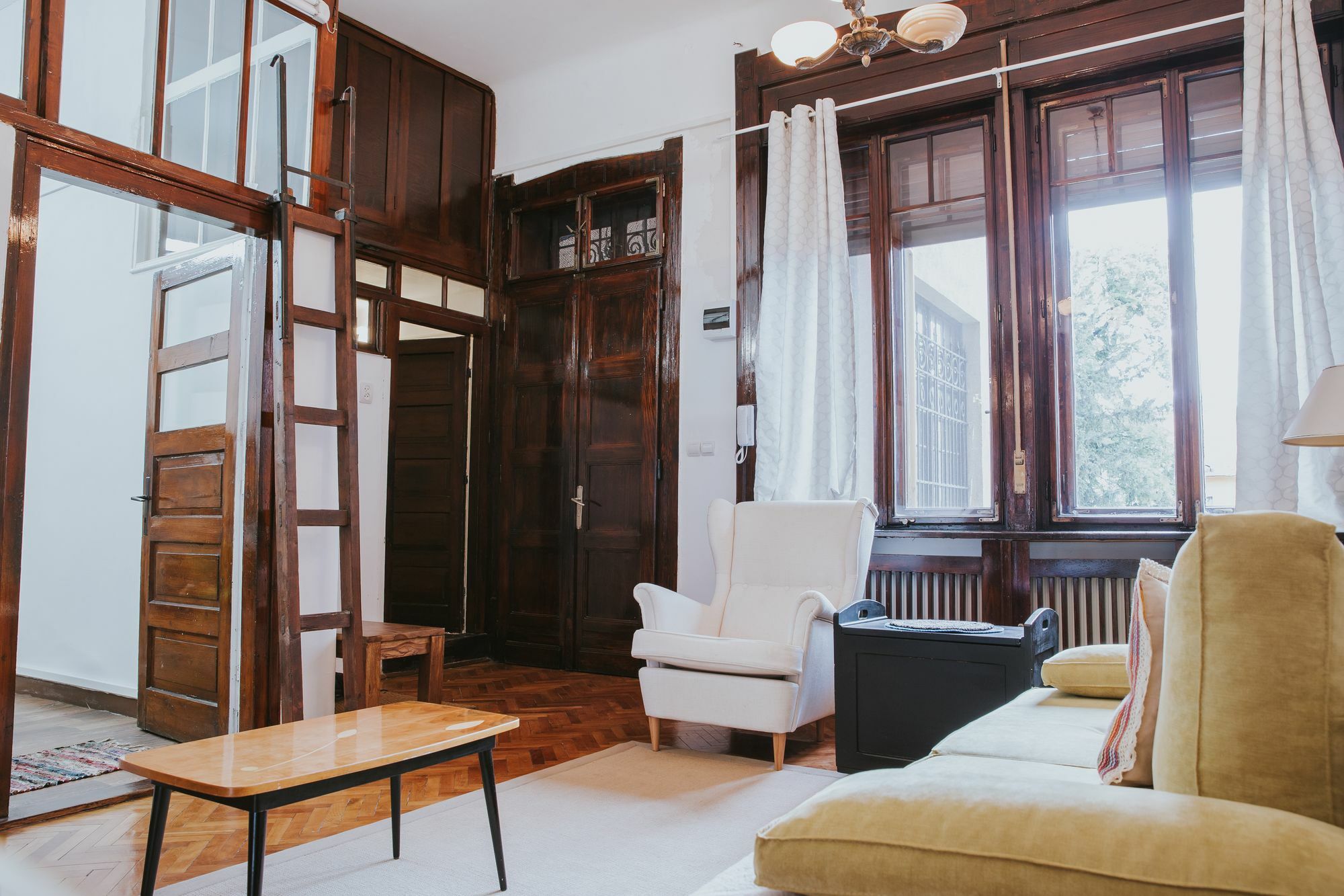 Neo Apartment Queen คลูจ-นาโปกา ภายนอก รูปภาพ